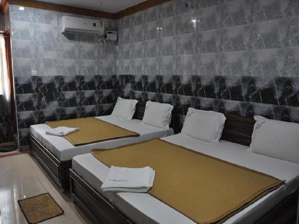 Metro Altis Lodge Erode Buitenkant foto